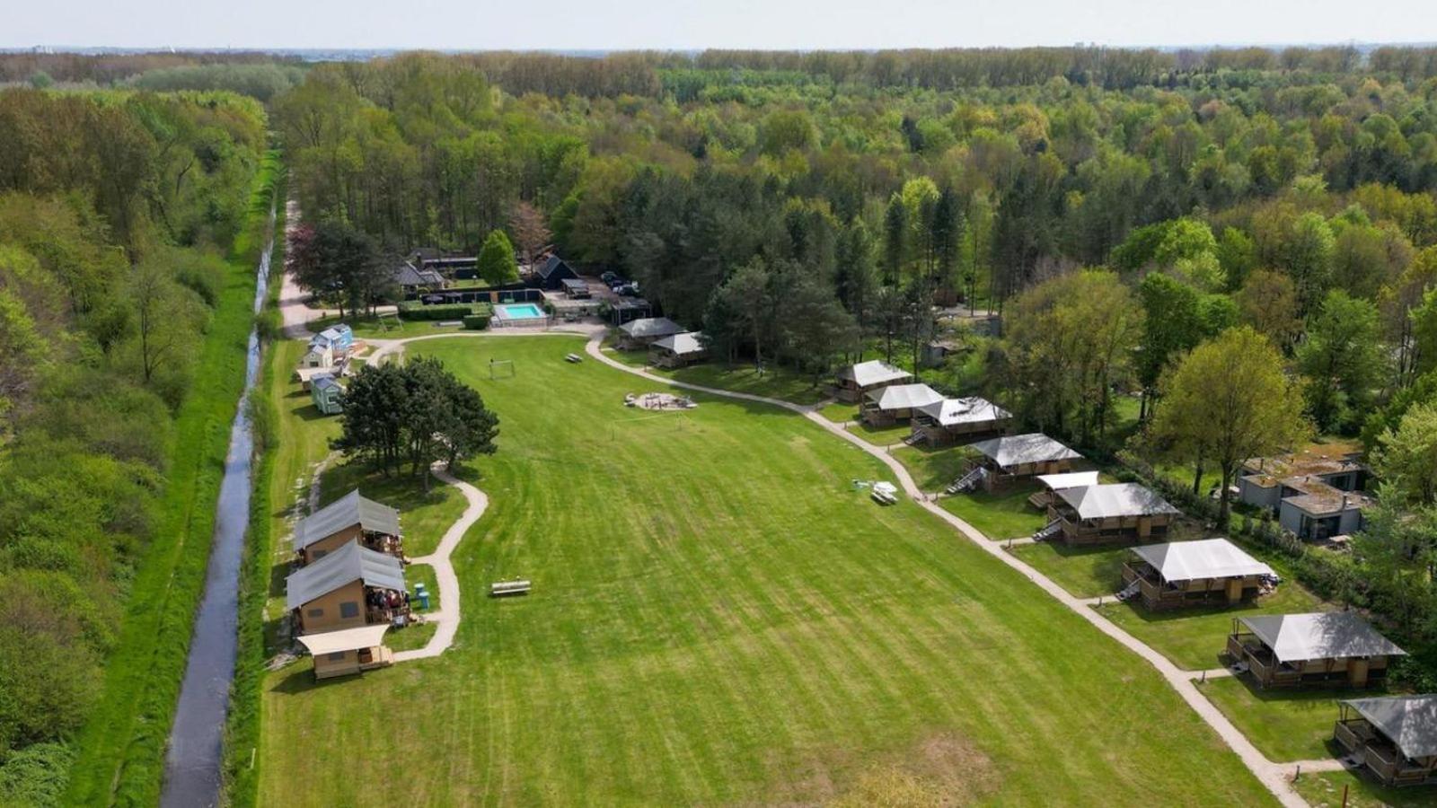 De Glamping Hotel Zeewolde Eksteriør billede