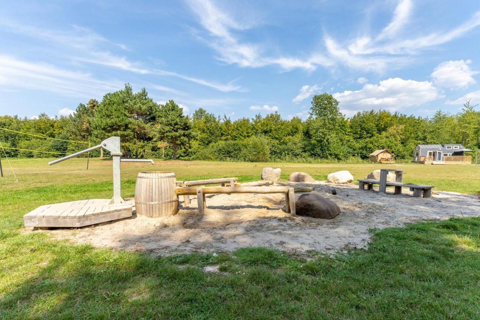 De Glamping Hotel Zeewolde Eksteriør billede