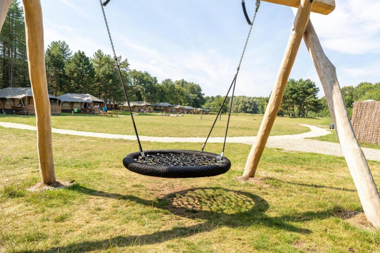 De Glamping Hotel Zeewolde Eksteriør billede